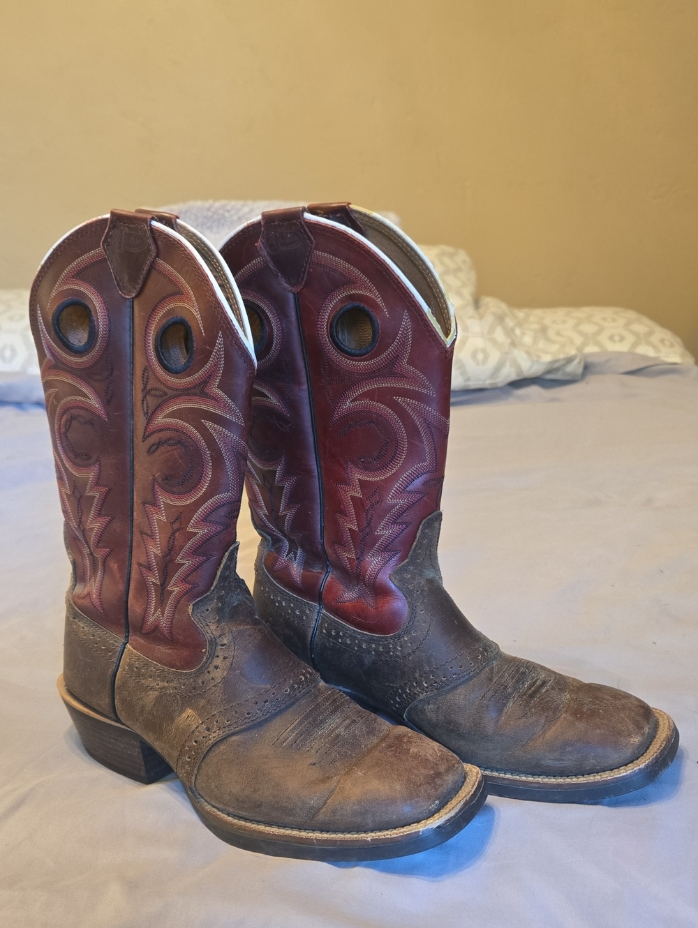 Justin Boots Two-Tone Brown and Burgundy Western Cowboy Boots